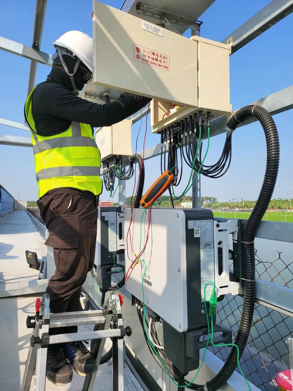 Inspector energía fotovoltaica