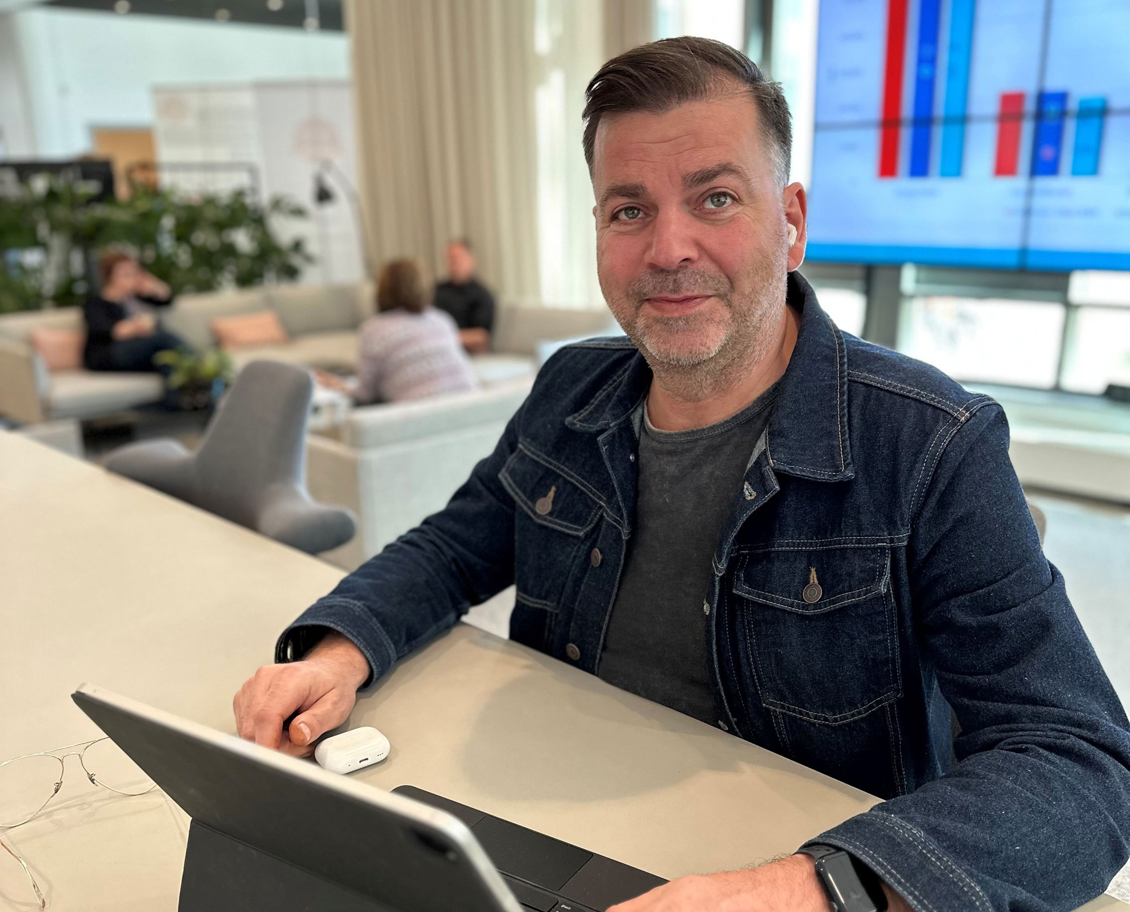 Milan Poznic, Kiwa Sweden AB